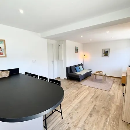 Joli Appartement Neuf Jardin 500 M Des Plages Larmor-Plage Exterior photo
