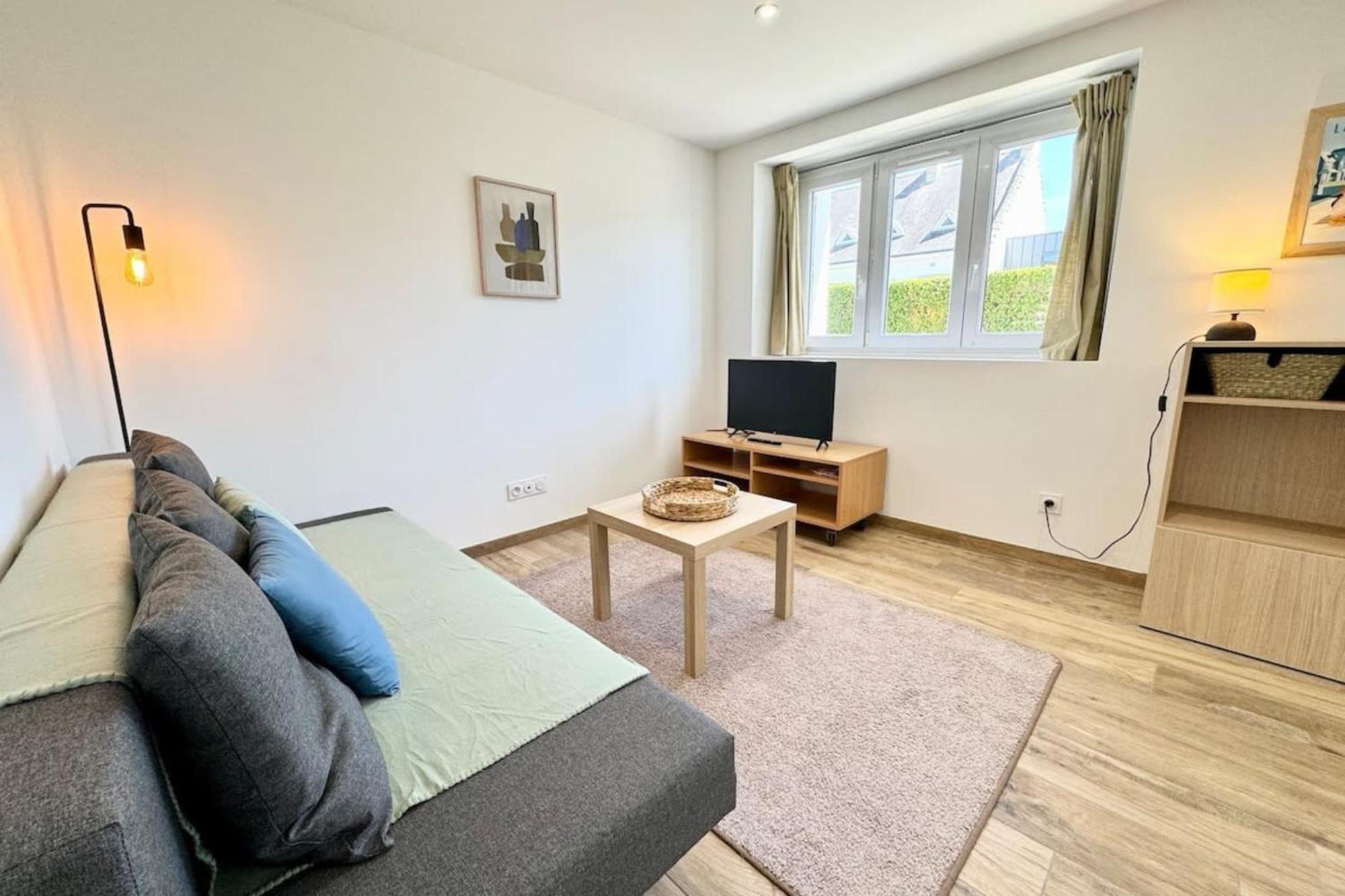 Joli Neuf Jardin 500 M Des Plages Apartment *